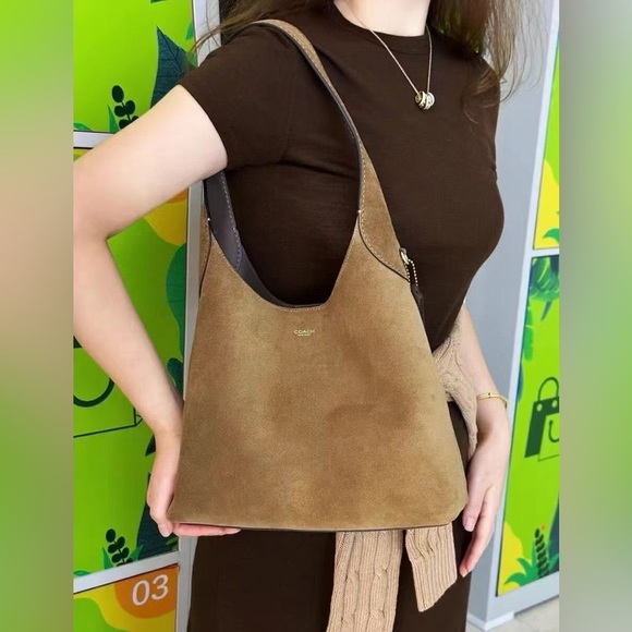 Coach Tan Leather Hobo Bag Brookling 28 - Picture 1 of 7